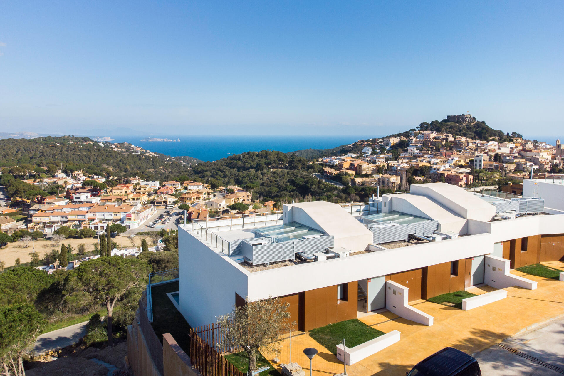 Villas with sea view